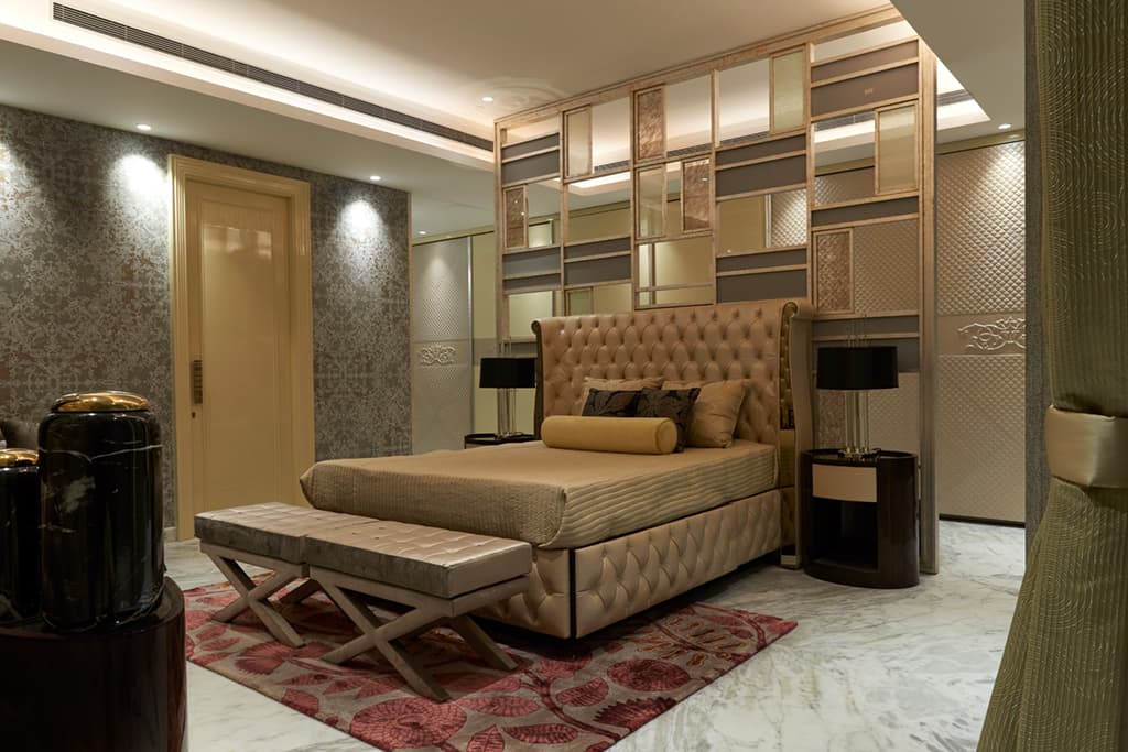 The-42-Model-Flat10646-EDIT