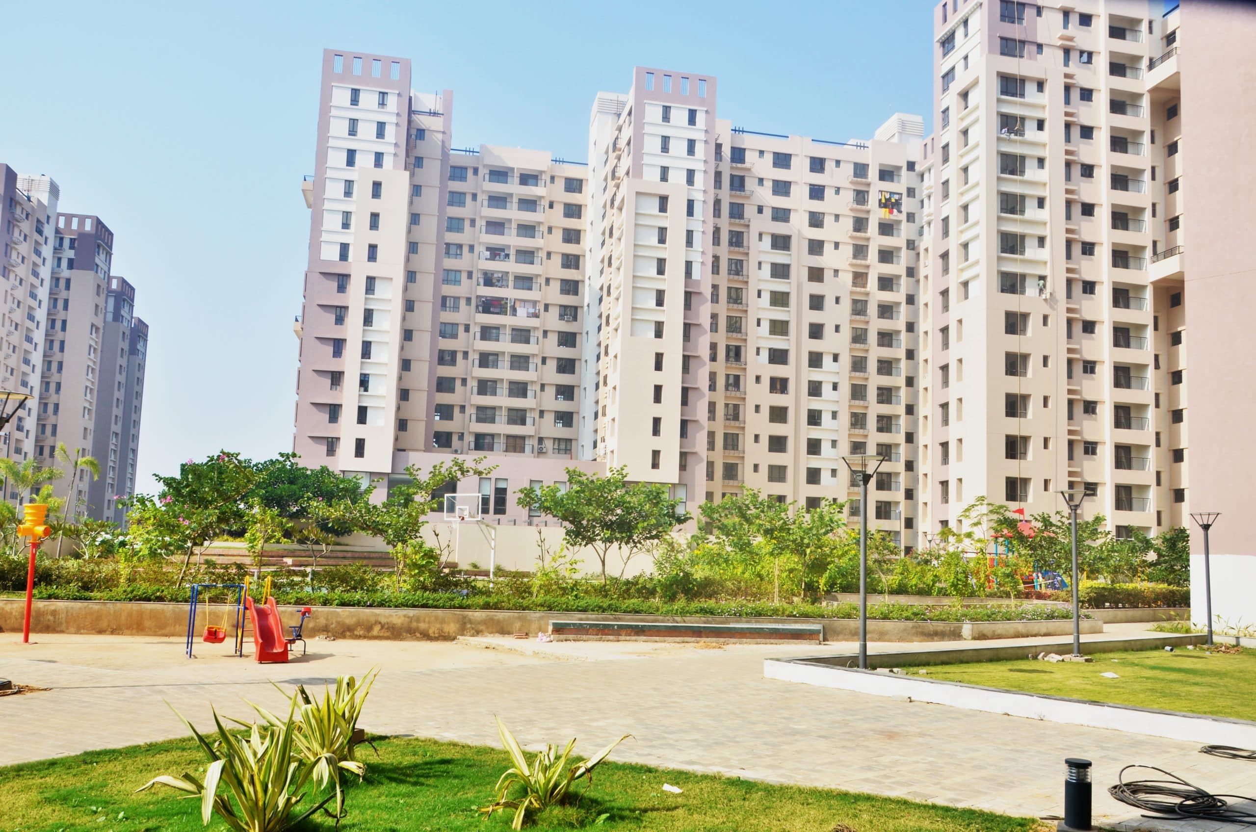 Mani Residential